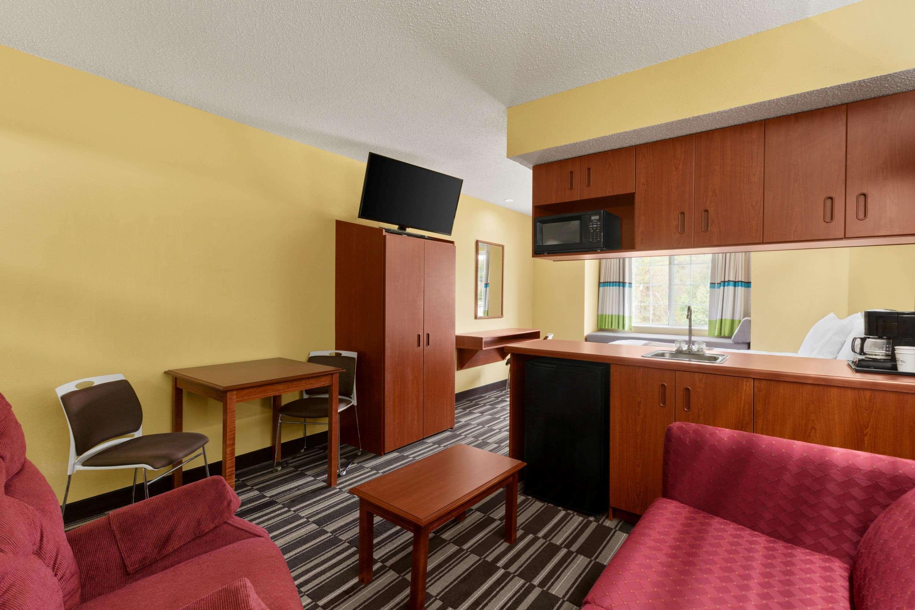Microtel Inn & Suites By Wyndham Thomasville Exteriér fotografie