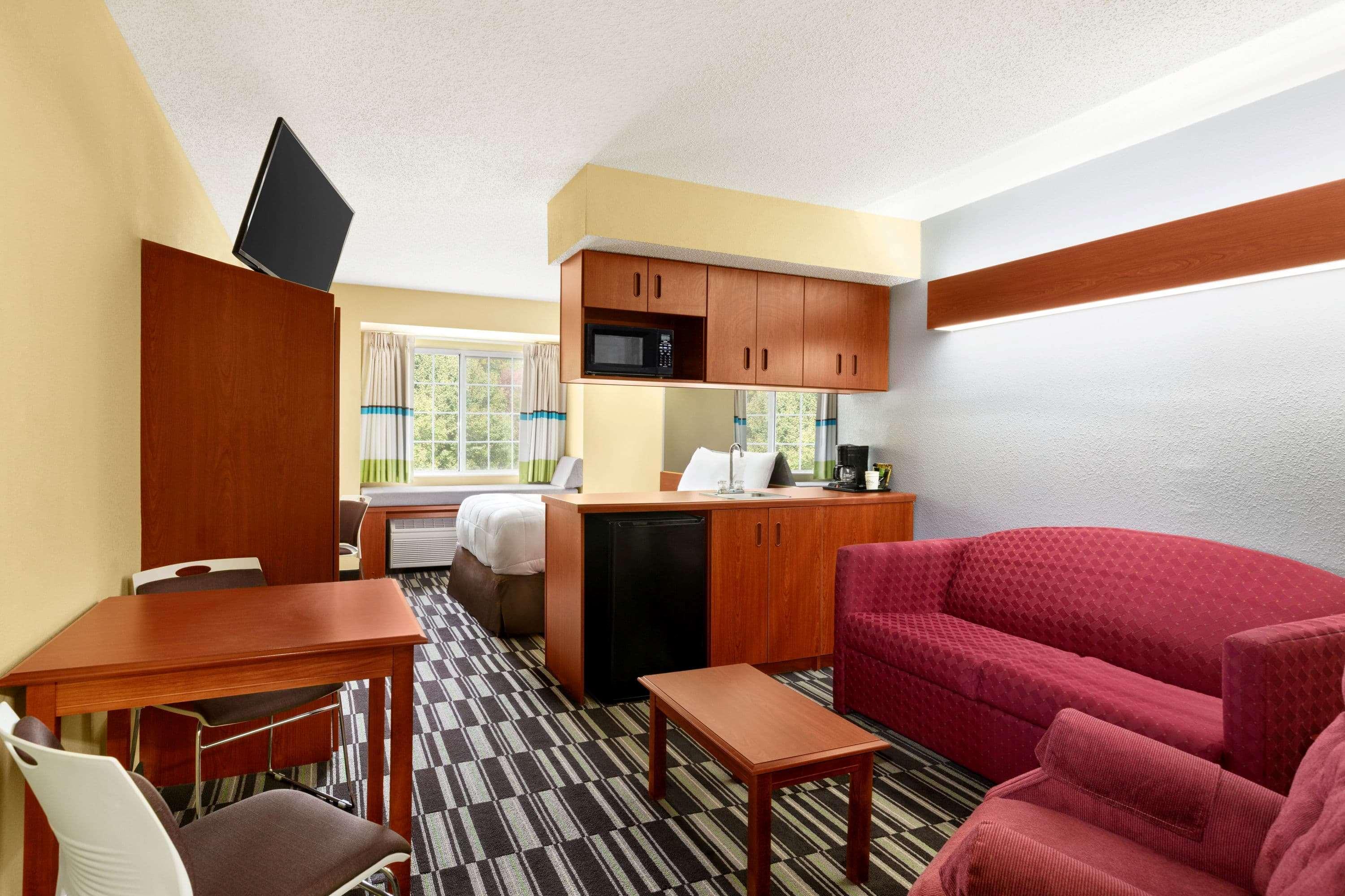 Microtel Inn & Suites By Wyndham Thomasville Exteriér fotografie