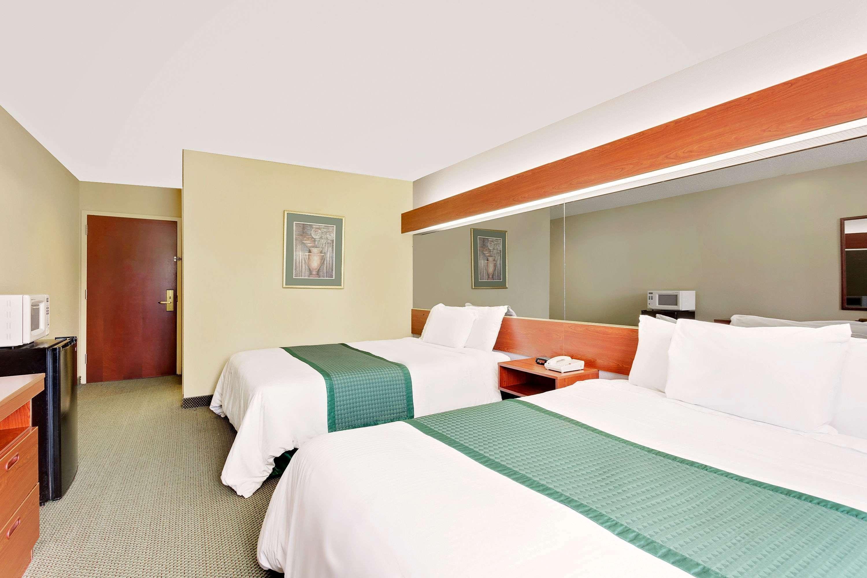 Microtel Inn & Suites By Wyndham Thomasville Exteriér fotografie