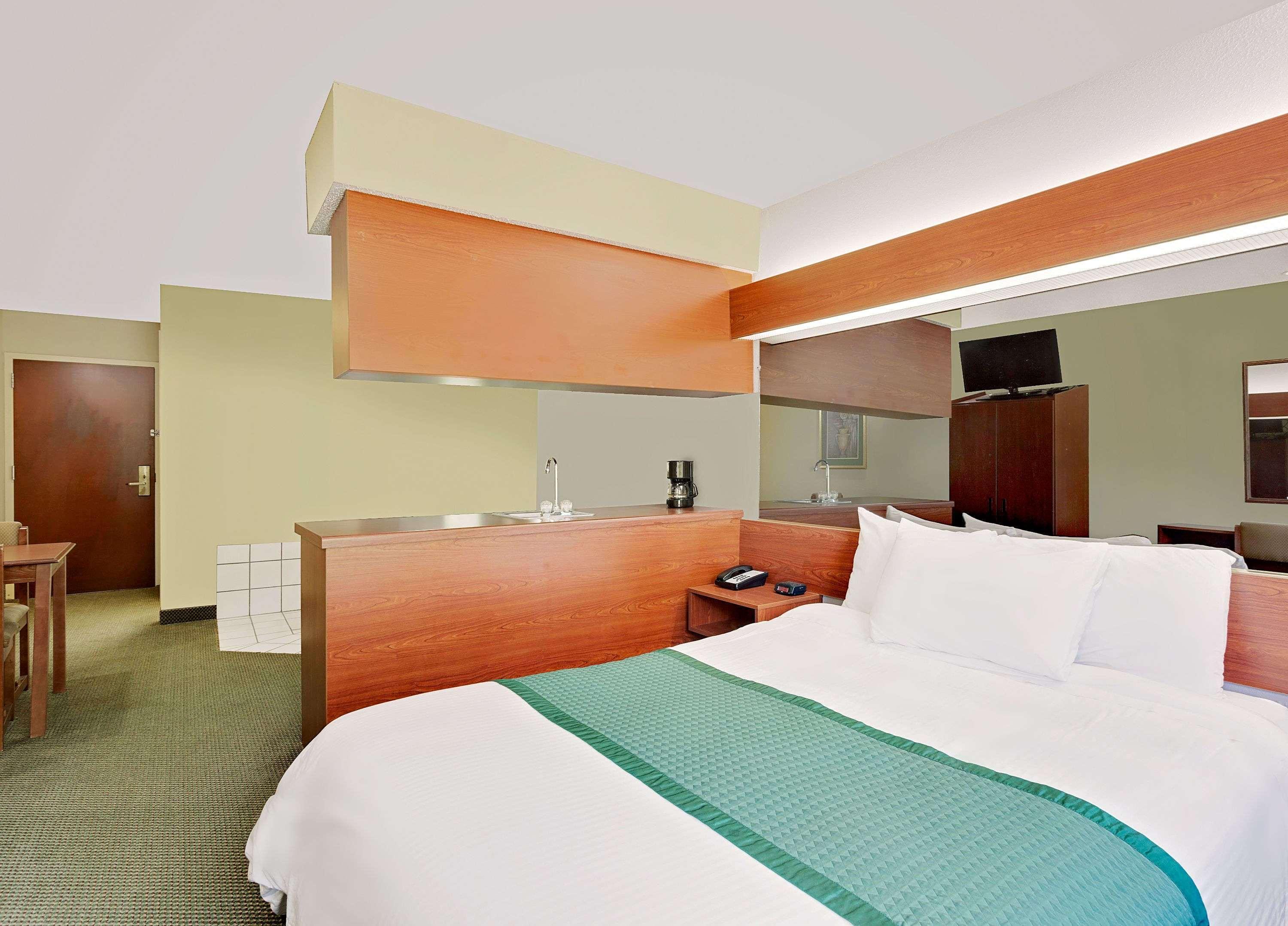 Microtel Inn & Suites By Wyndham Thomasville Exteriér fotografie